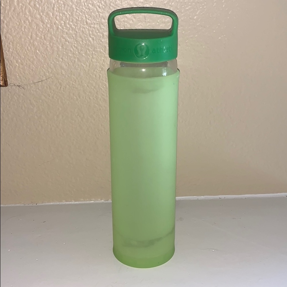 Lululemon glass insulated water bottle